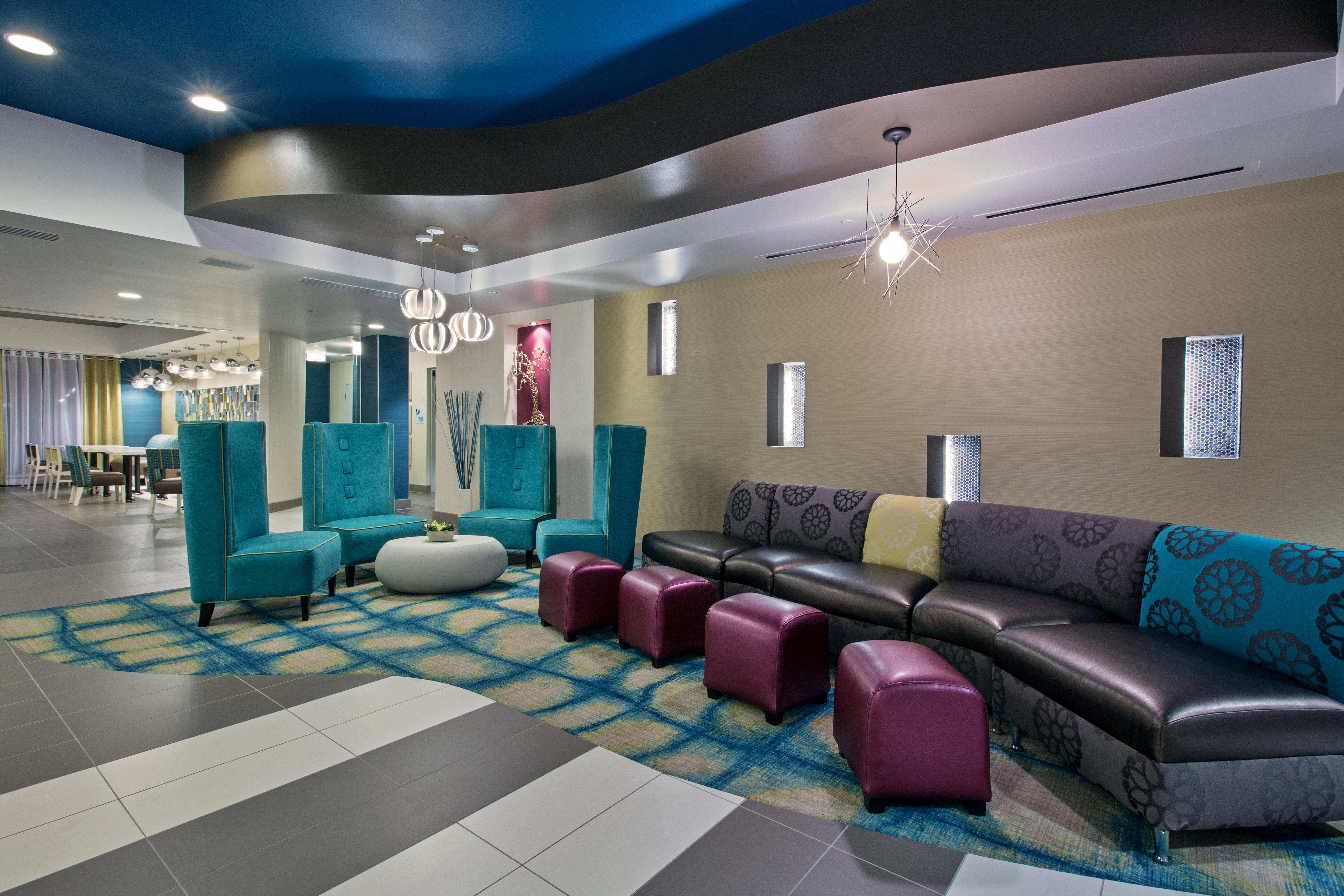 Holiday Inn Express & Suites Carlisle By Ihg Exterior photo